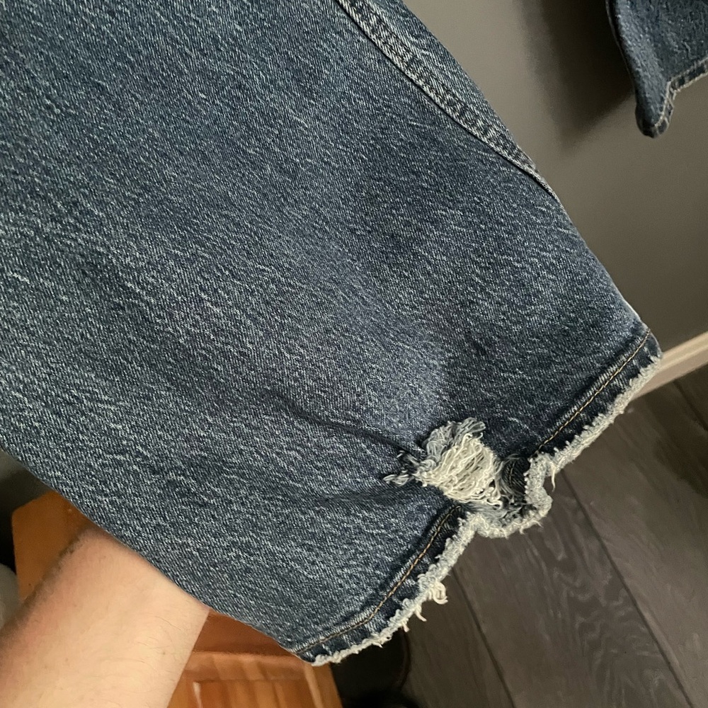 Levi’s 70s High Flare Distressed Jeans Womens Size 31 - Picture 4 of 7